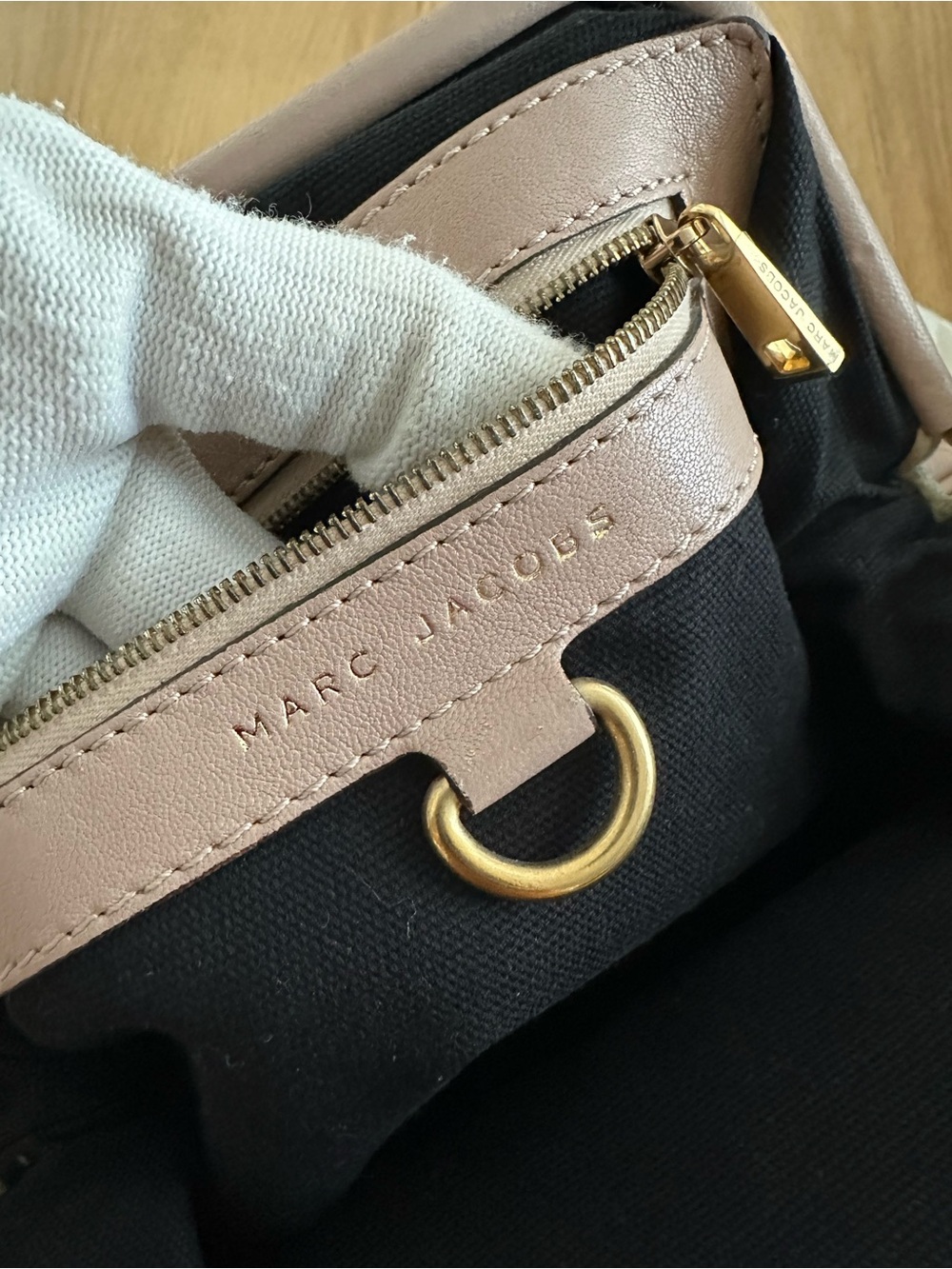 Marc Jacobs Kisslock Shoulder Bag - Picture 12 of 16